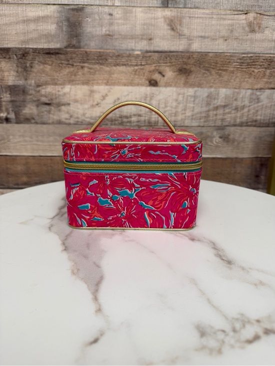 Lilly Pulitzer Handbags - Lilly Pulitzer Nylon Cosmetic Train case w/ Floral Pattern